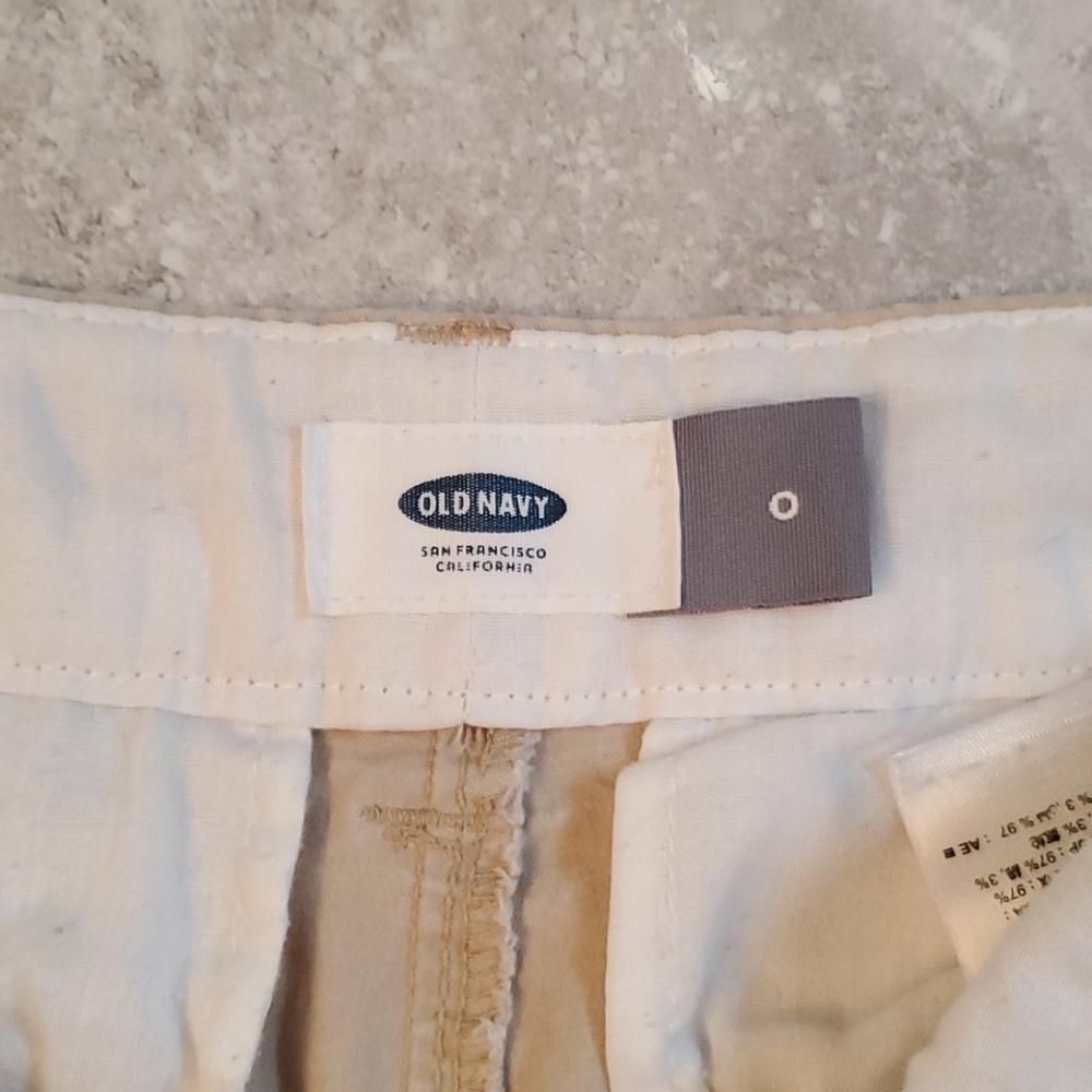 Shorts - Picture 2 of 3